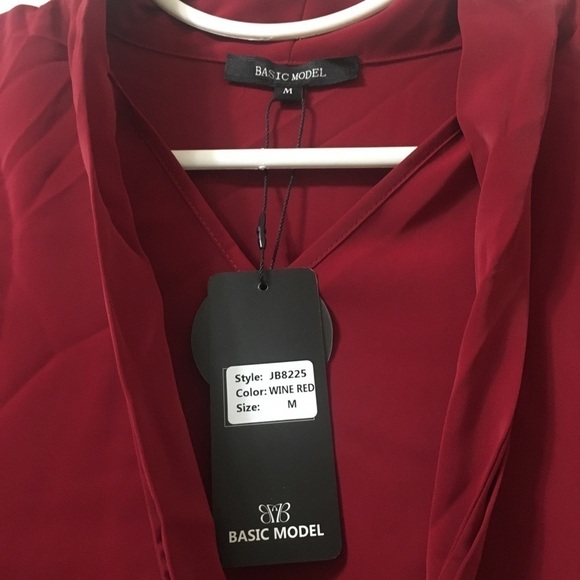 Basic Model Wine Red Tank Size Medium NWT - Picture 3 of 6